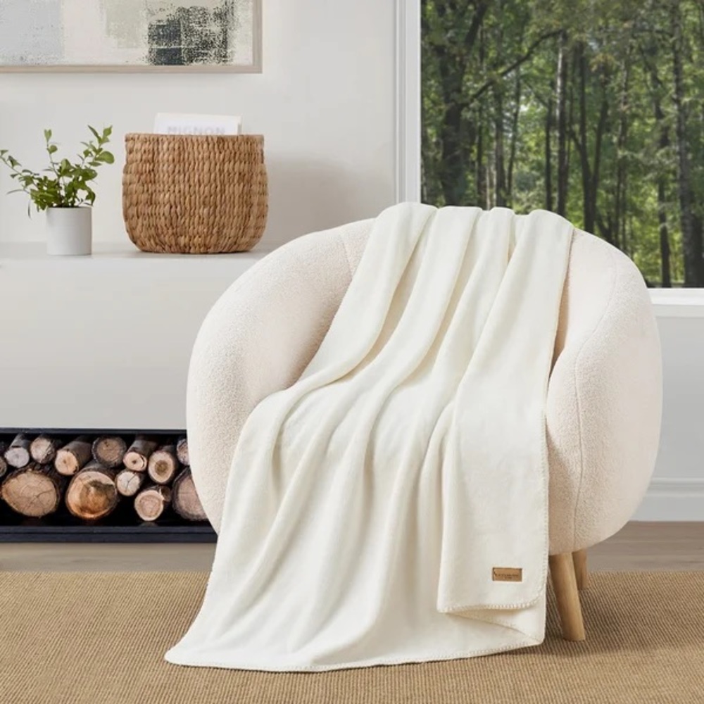 Koolaburra by UGG - Plush Throw Blanket
